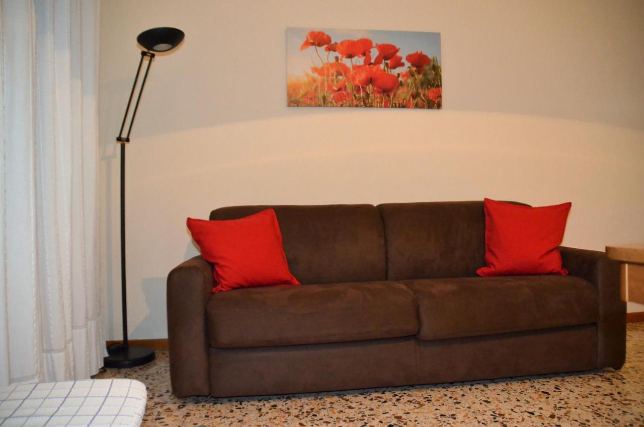 Bellahome Como Luaran gambar