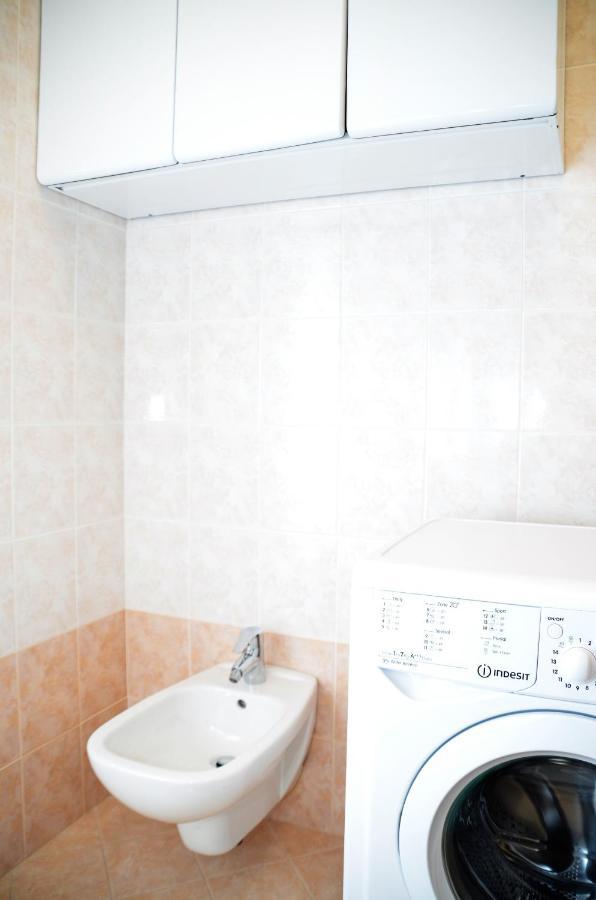 Bellahome Como Luaran gambar